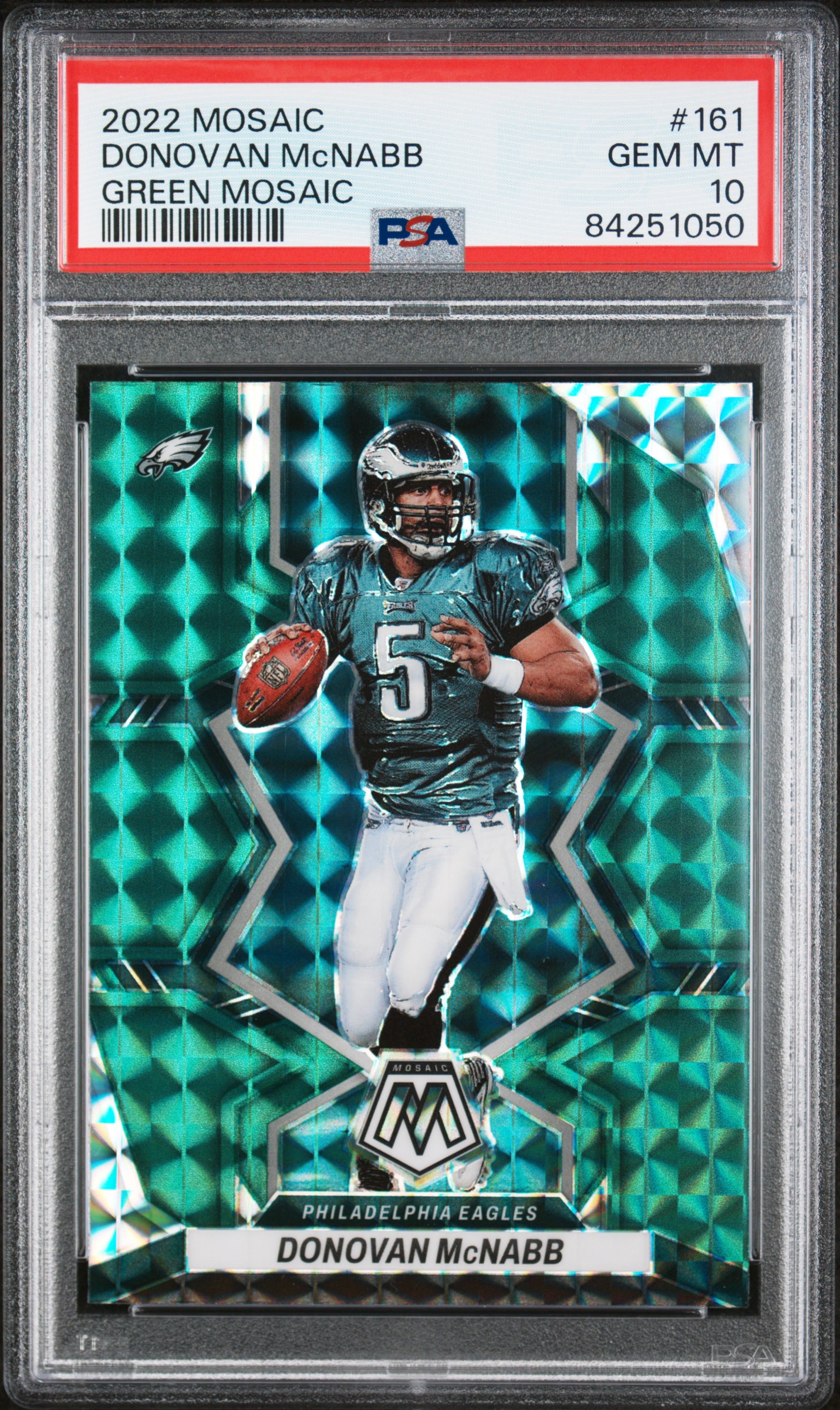 Donovan McNabb 2022 Panini Mosaic Green Prizm Football Card #161 Graded PSA 10