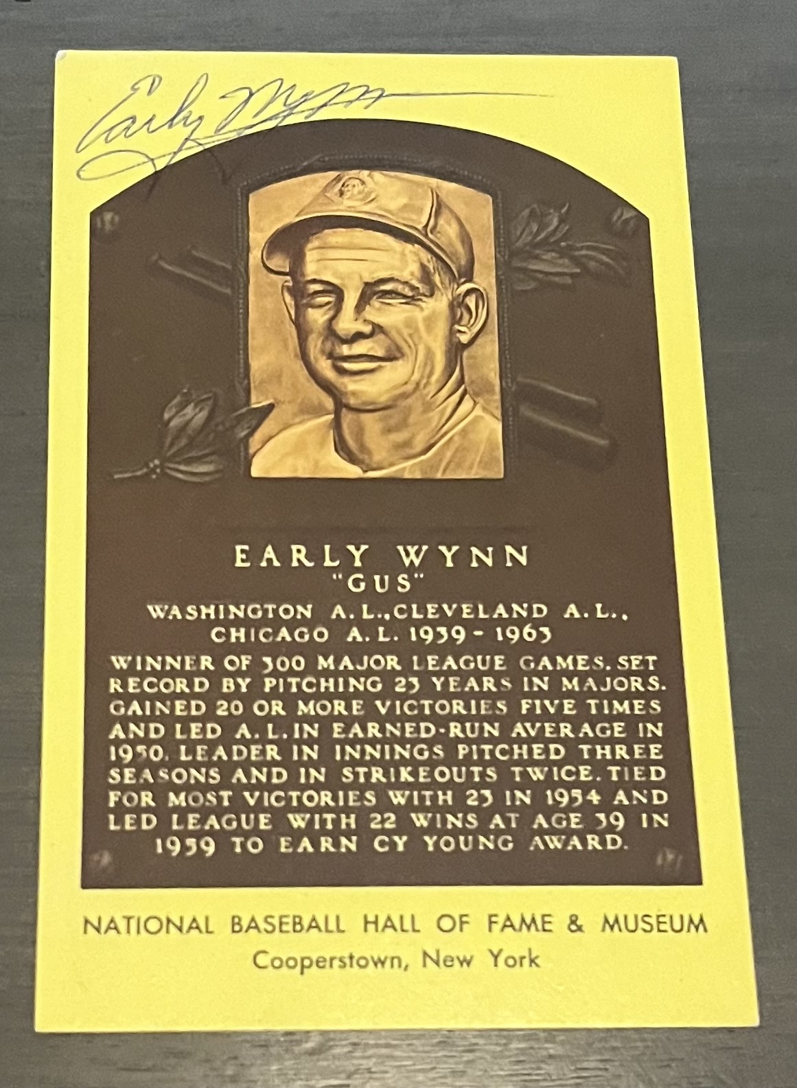 Early "Gus" Wynn Autographed Hall of Fame HOF Signed Baseball Postcard JSA COA