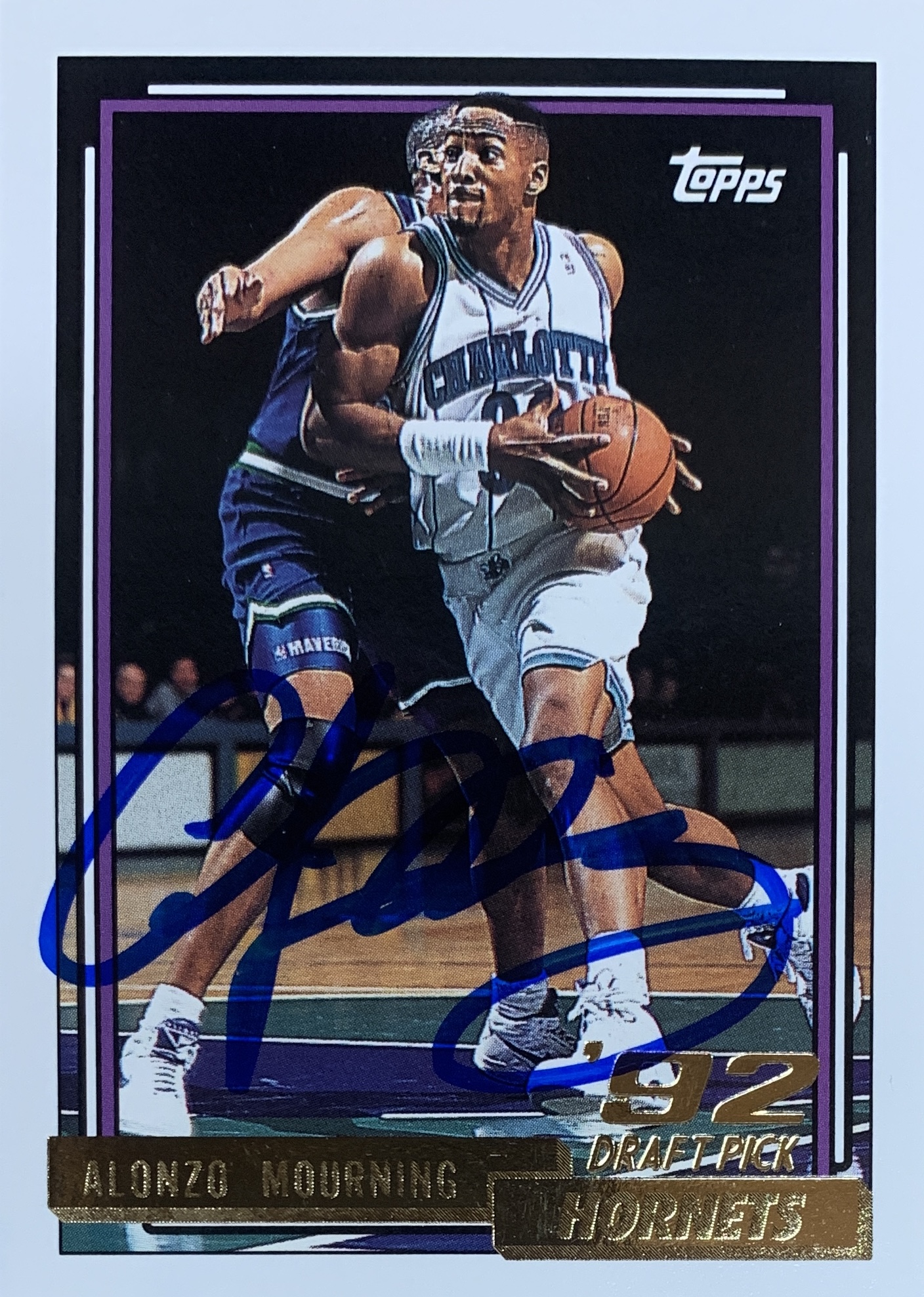 Alonzo Mourning Autographed 1992 Topps Gold Signed Basketball Rookie Card #393 Auto JSA COA Alonzo Mourning Autographed 1992 Topps Gold Signed Basketball Rookie Card #393 Auto JSA COA