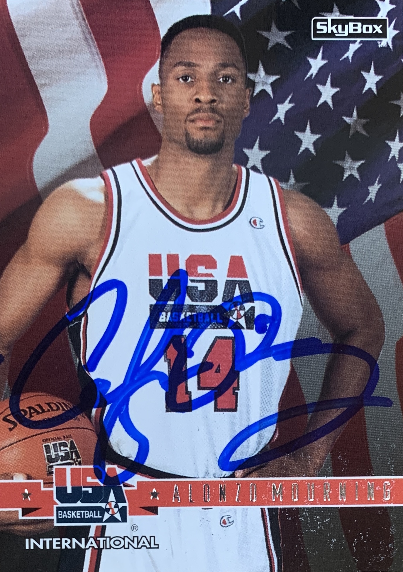 Alonzo Mourning Autographed 1994 Skybox Signed Basketball Card #1 Auto JSA COA Alonzo Mourning Autographed 1994 Skybox Signed Basketball Card #1 Auto JSA COA