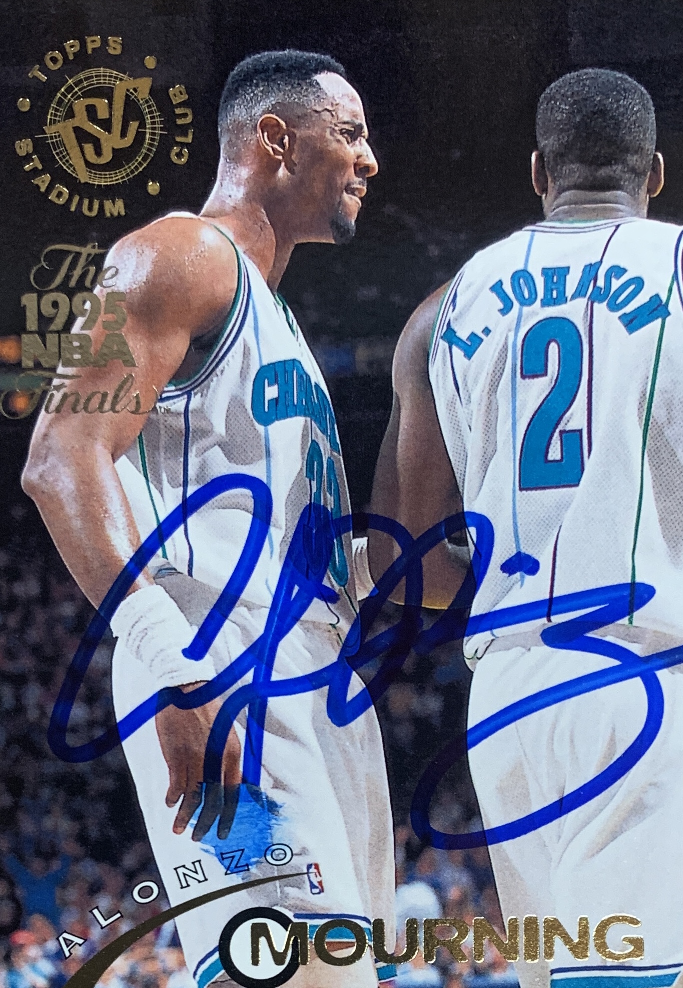 Alonzo Mourning Autographed 1994 Topps Stadium Club Signed Basketball Card #167 Auto JSA COA Alonzo Mourning Autographed 1994 Topps Stadium Club Signed Basketball Card #167 Auto JSA COA