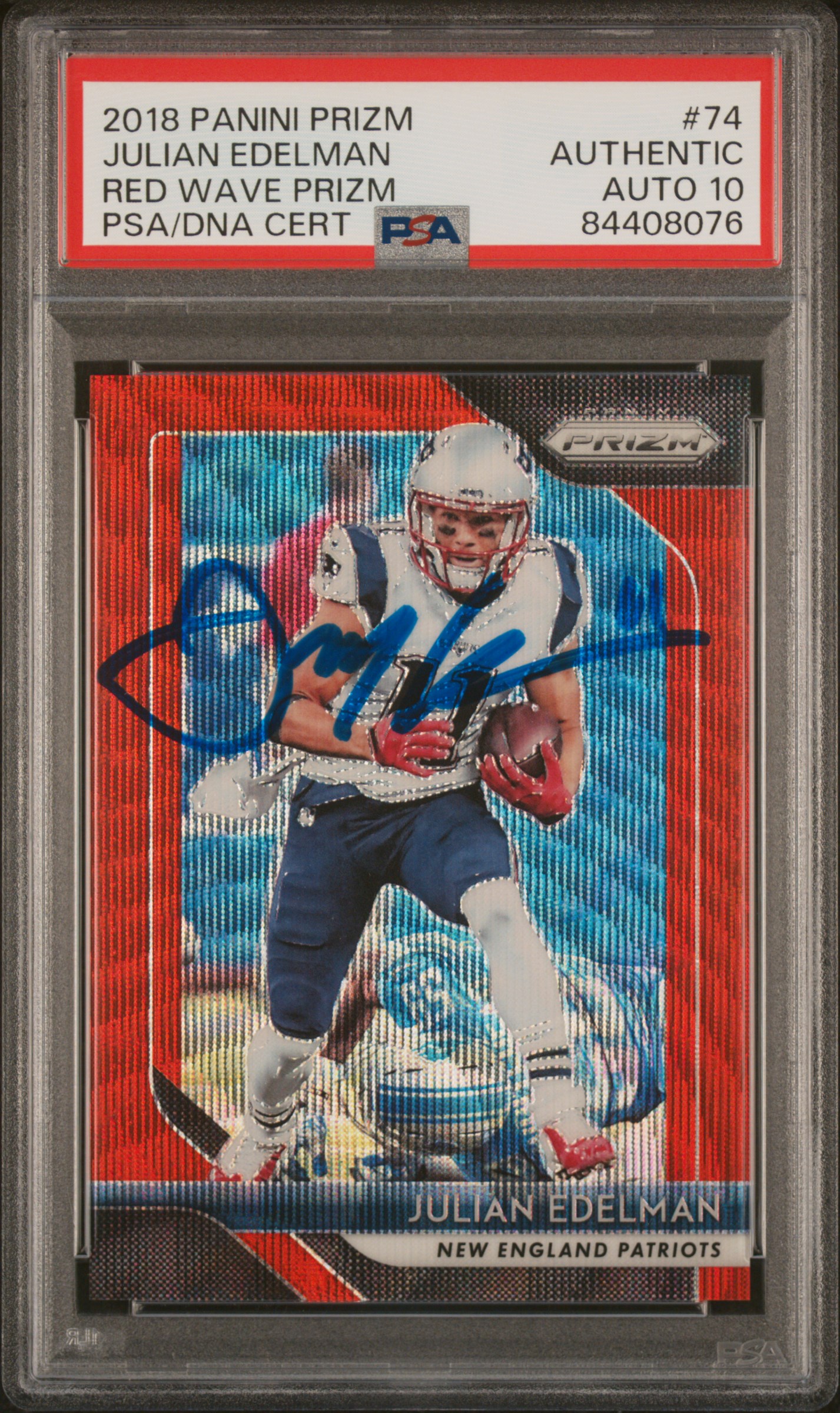 Julian Edelman 2018 Panini Prizm Red Wave Signed Card #74 Auto PSA 10 130/149