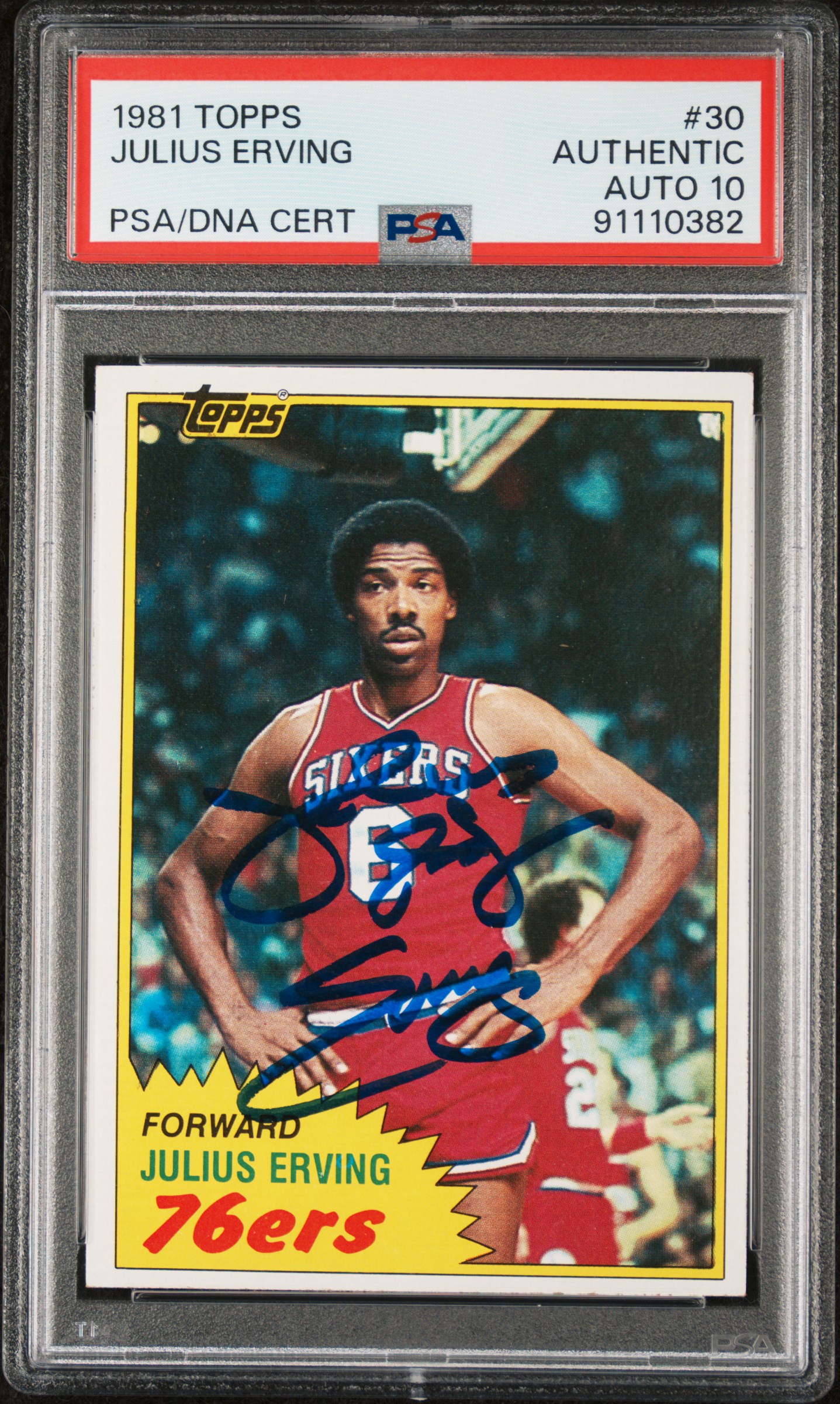Julius Erving 1981 Topps Signed Basketball Card #30 Auto Graded PSA 10 91110382
