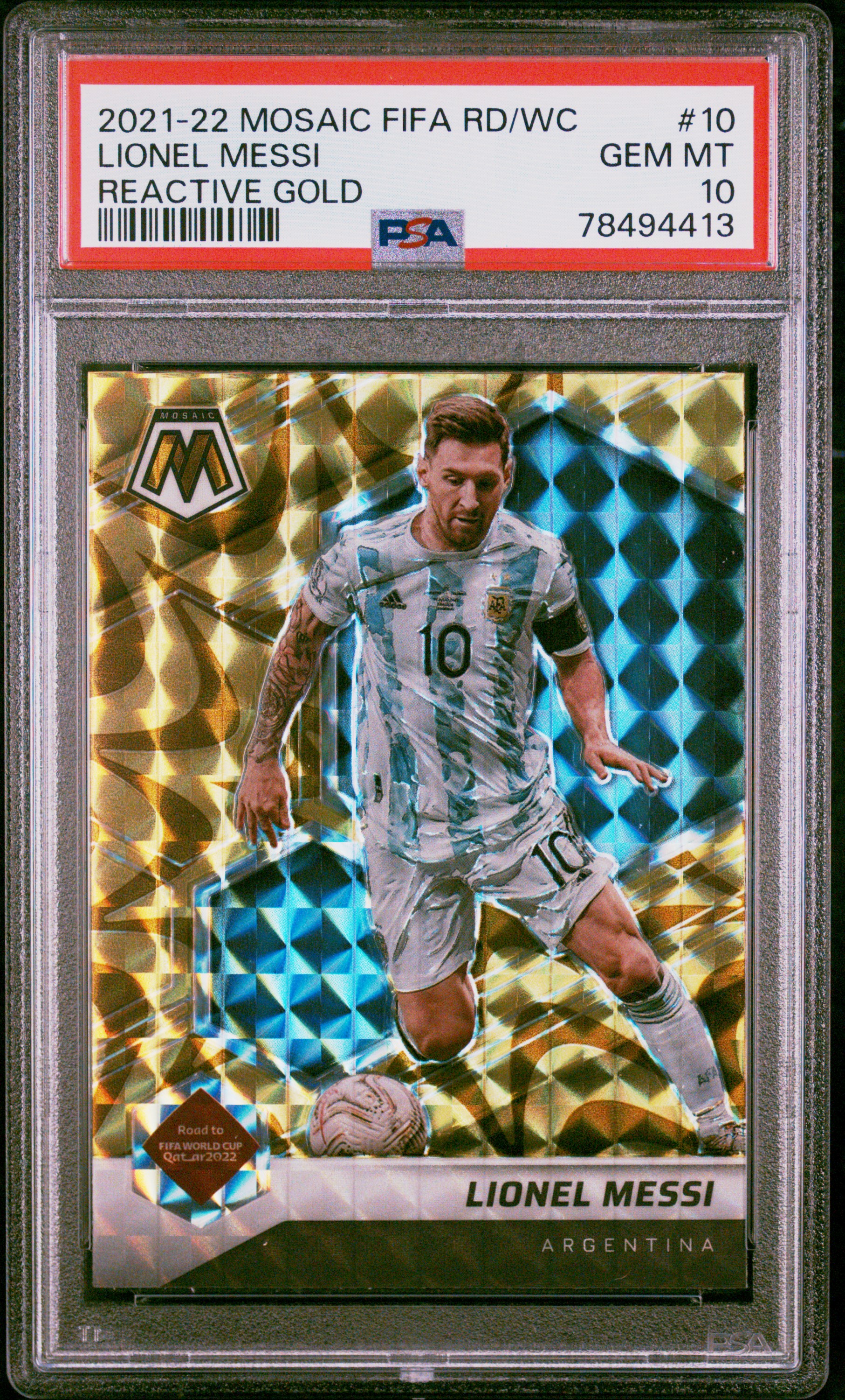 Lionel Messi 2021 Panini Mosaic World Cup Reactive Gold Soccer Card #10 PSA 10