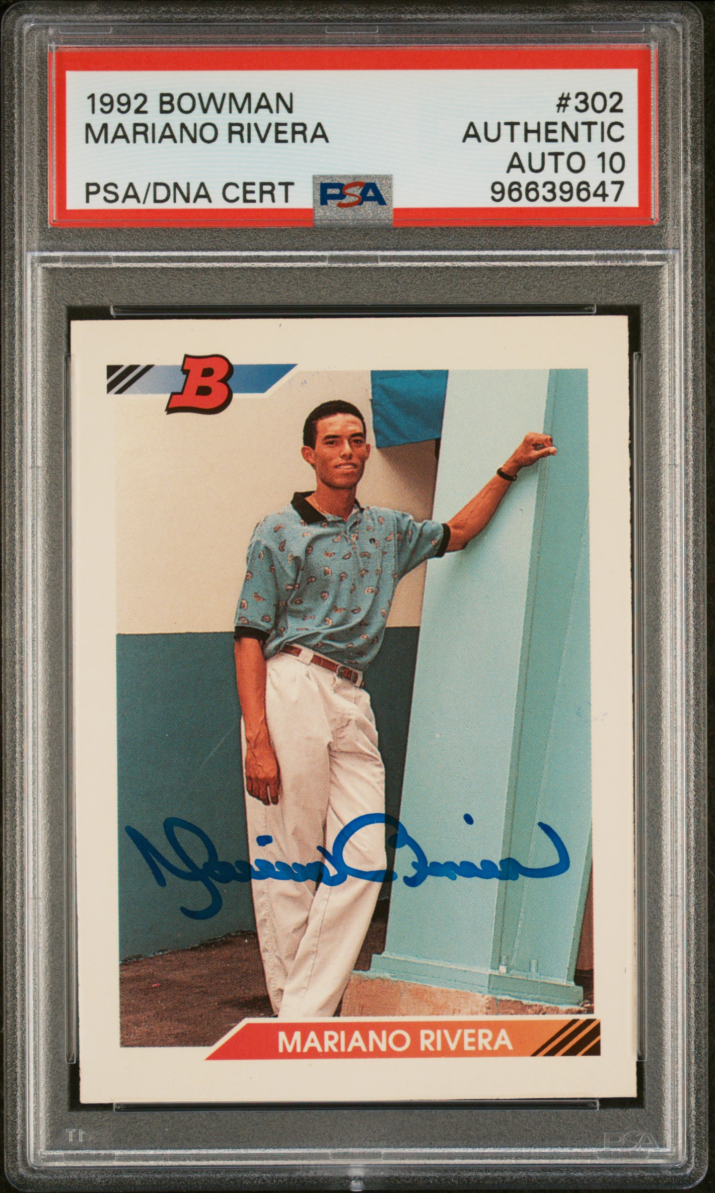 Mariano Rivera 1992 Bowman Signed Rookie Card #302 Auto Graded PSA 10 96639647