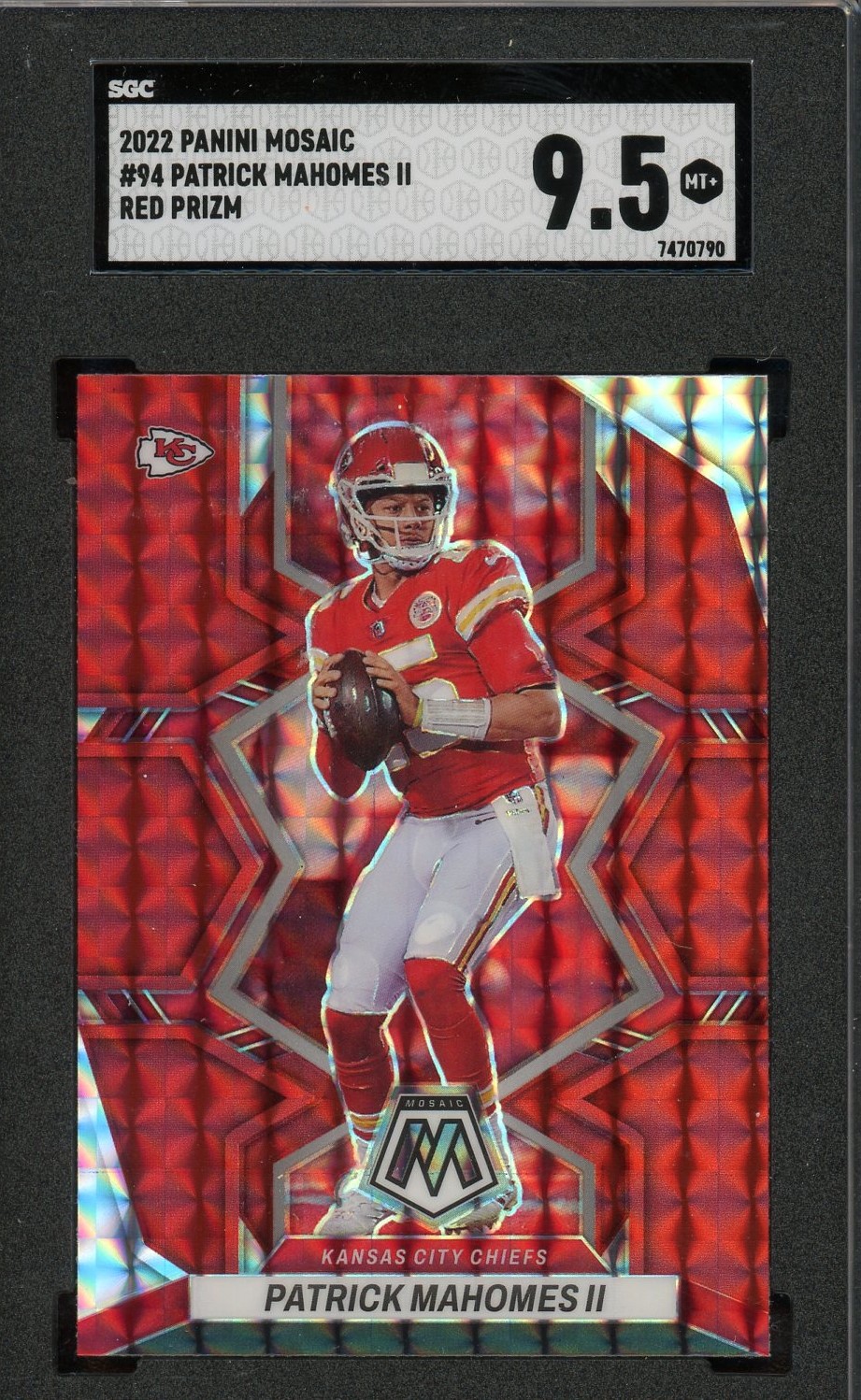 Patrick Mahomes 2022 Panini Mosaic Red Prizm Football Card #94 Graded SGC 9.5
