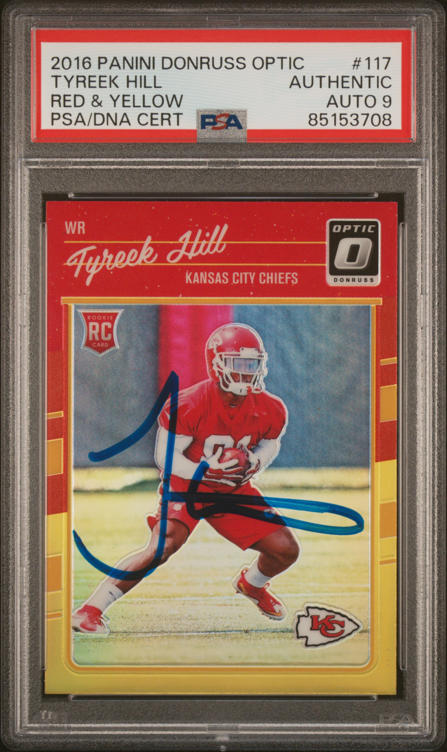 Tyreek Hill 2016 Panini Donruss Optic Red Yellow Rookie Card #117 Auto PSA 9 A