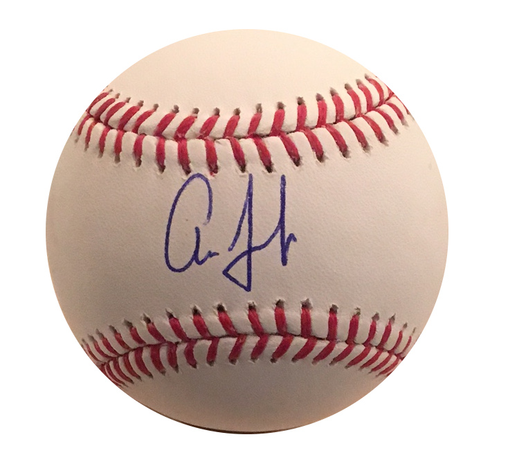 aaron judge signed bat