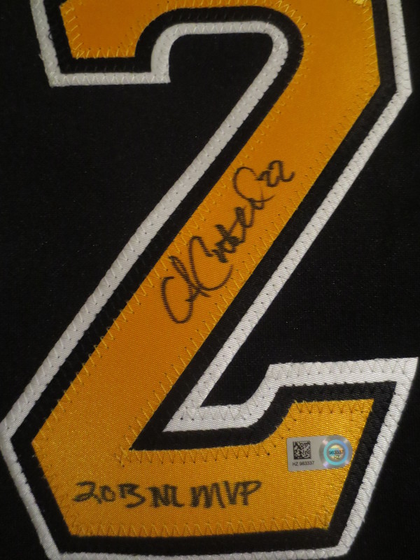 mccutchen signed jersey