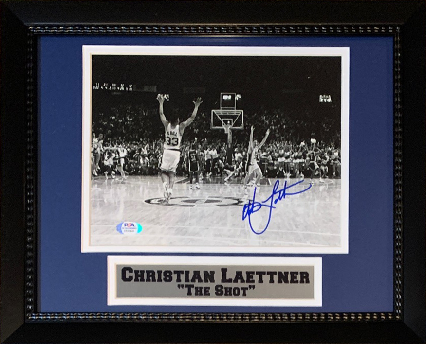 Christian Laettner Autographed Duke Signed THE SHOT Basketball Framed 8x10 Photo PSA DNA COA Christian Laettner Autographed Duke Signed THE SHOT Basketball Framed 8x10 Photo PSA DNA COA