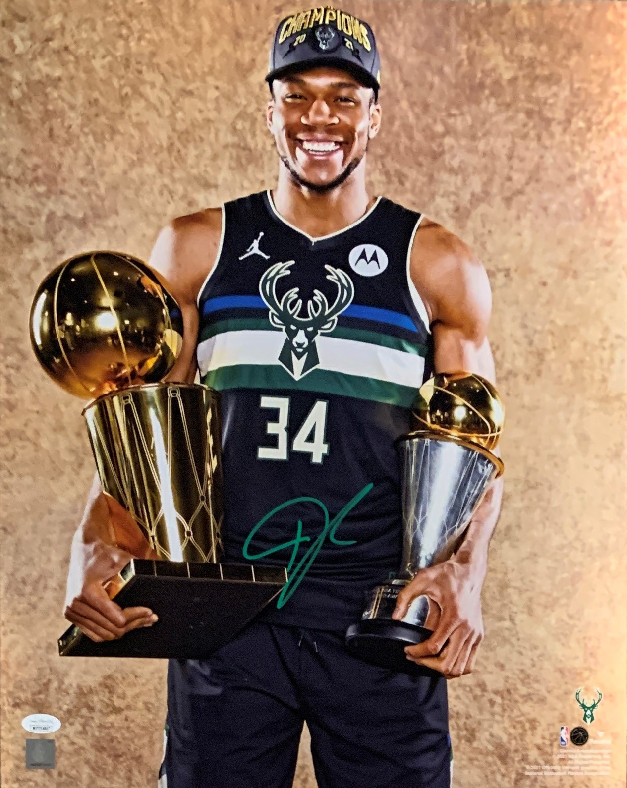 Giannis Antetokounmpo Autographed Milwaukee Signed 2021 Finals 16x20 Photo JSA Giannis Antetokounmpo Autographed Milwaukee Signed 2021 Finals 16x20 Photo JSA