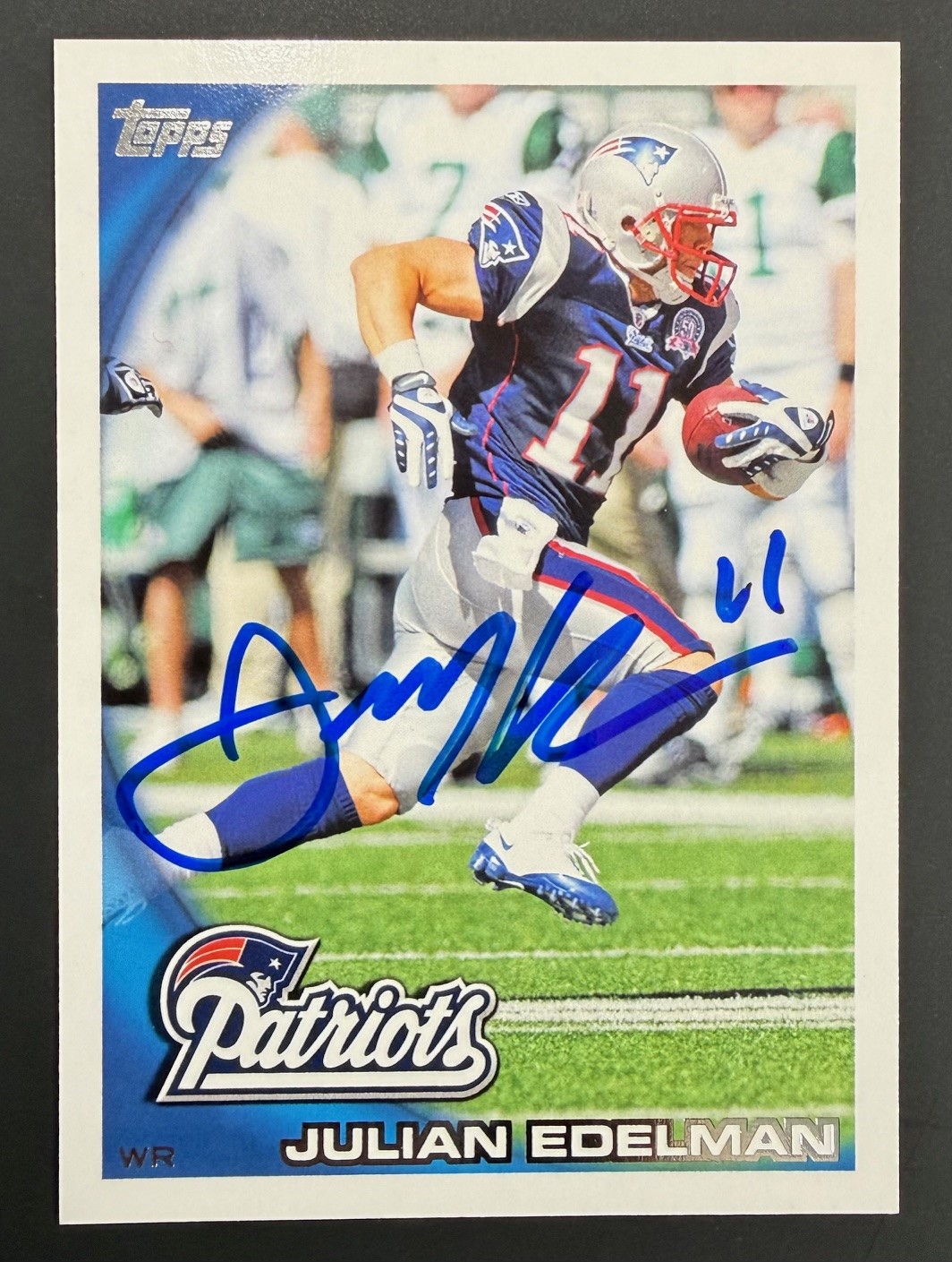 Julian Edelman 2010 Topps Signed Football Rookie Card #325 Auto JSA COA #WC301566