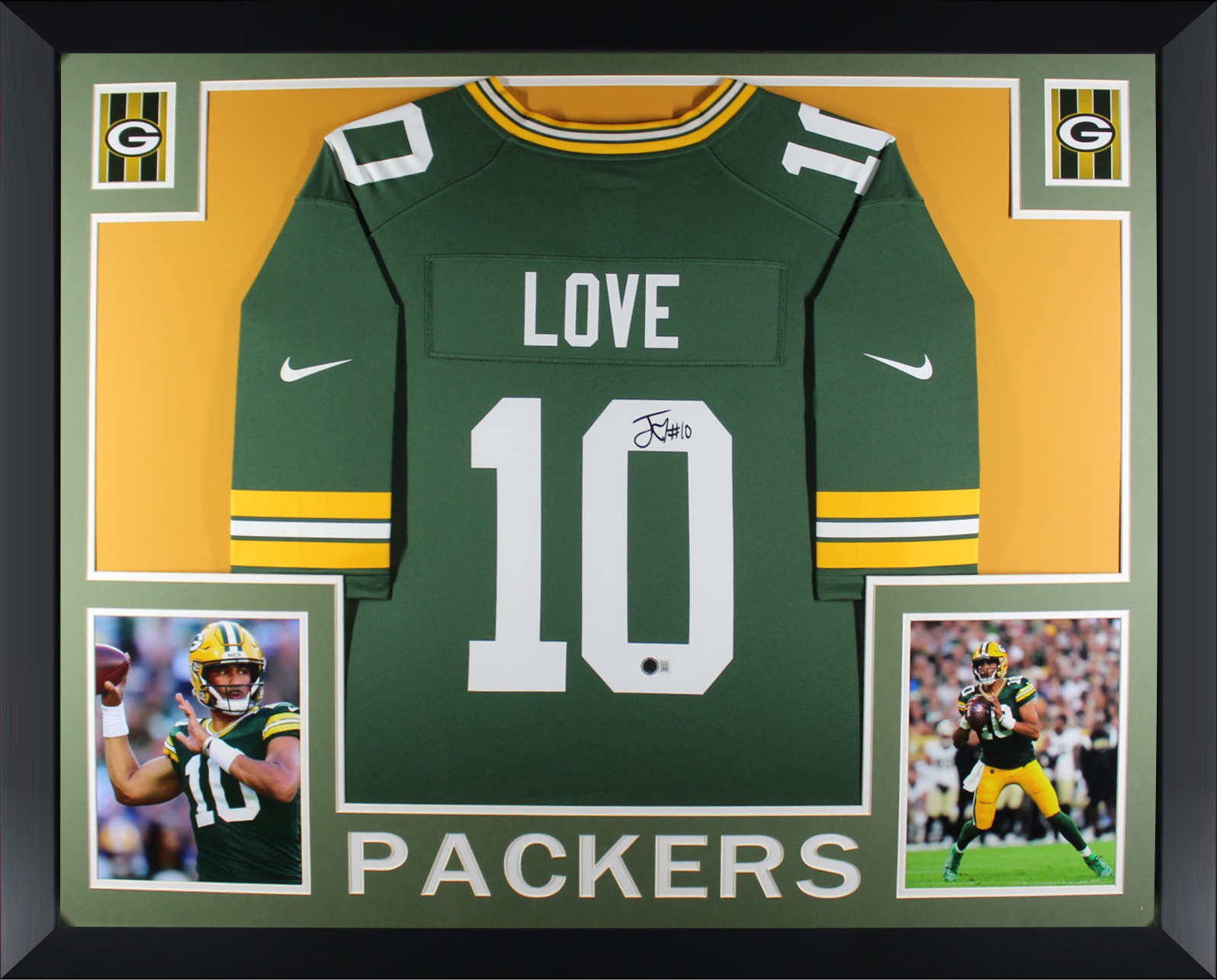 Jordan Love Autographed Green Bay Packers Signed Nike Game Football Framed Jersey Beckett COA
