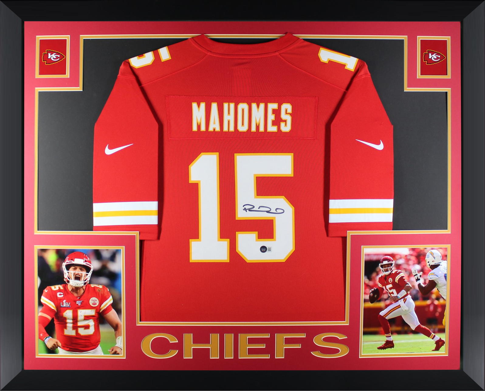 Patrick Mahomes Autographed Kansas City Chiefs Nike Game Football Signed Framed Jersey Beckett COA A