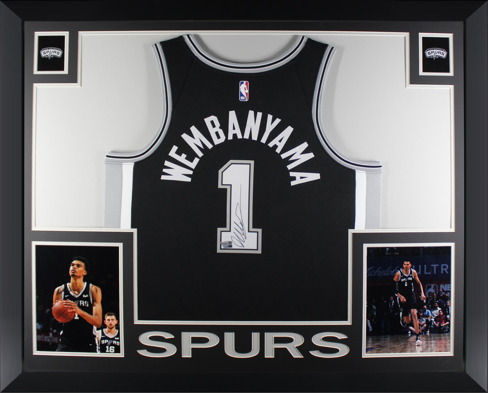 Victor Wembanyama Autographed San Antonio Spurs Signed Nike Basketball Swingman Framed Jersey Fanatics Authentic COA
